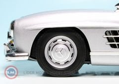 1:18 Minichamps 1955 Mercedes Benz 300 SL W198 Gullwing