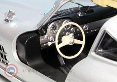 1:18 1955 Mercedes Benz 300 SL W198 Gullwing