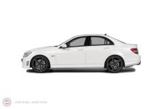 1:18 GT Spirit 2007 Mercedes Benz C63 AMG W204 Diamond White