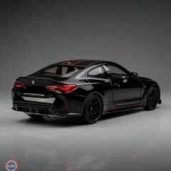 1:18 Minichamps 2023 BMW M4 CSL