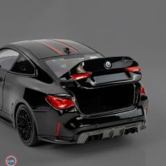 1:18 Minichamps 2023 BMW M4 CSL
