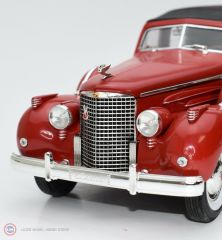 1938 Cadillac V-16 Fleetwood