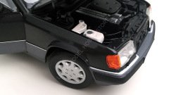 1:18 1992 Mercedes Benz E Class 300 CE 24V Cabriolet A124