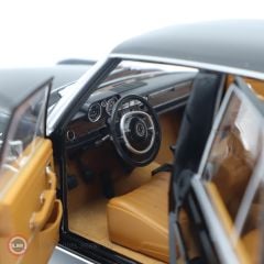 1:18 1968 Mercedes Benz 280 SE W108