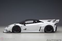 1:18 Liberty Walk LB Silhouette Lamborghini Huracan GT
