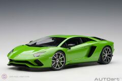 1:18 2017 Lamborghini Aventador S (Verde Mantis)