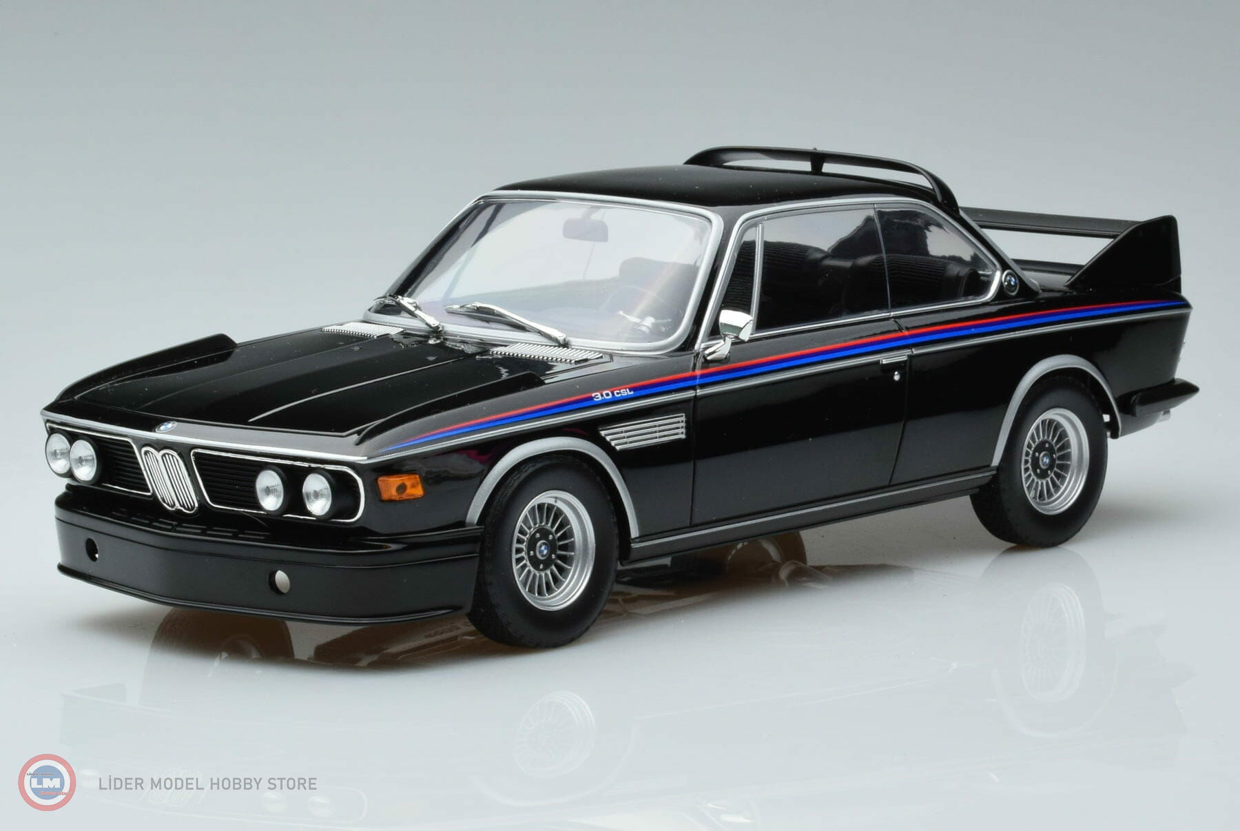1:18 Minichamps 1973 BMW 3.0 CSL