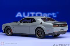 1:18 Autoart 2022 Dodge Challenger RT SCAT PACK SHAKER WIDEBODY