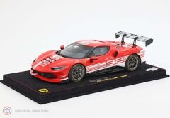 118 BBR 2023 Ferrari 296 GT3 #32 3.0L TWIN TURBO V6 CHALLENGE N 32 LAUNCH VERSION