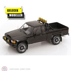 1:18 KK Scale 1985 Toyota Hilux Truck Xtra Cab 4x4 - Back to the Future III ''look alike''