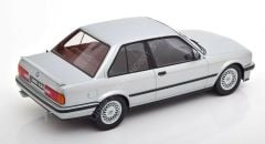 1:18 KK Scale 1987 BMW 325i M E30 Paket 1