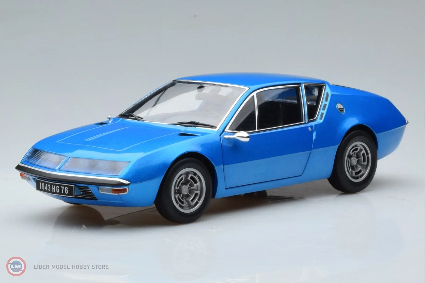 1:18 Norev 1974 Renault Alpine A310 1600 VF