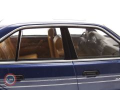 1:18 1994 BMW Alpina B10 4,6