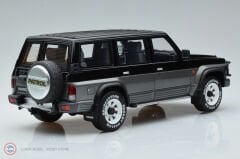 1:18 1992 Nissan Patrol GR Y60