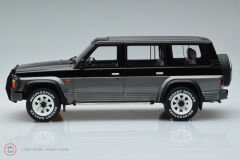 1:18 1992 Nissan Patrol GR Y60