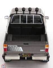 1:18 KK Scale 1985 Toyota Hilux Truck Xtra Cab 4x4