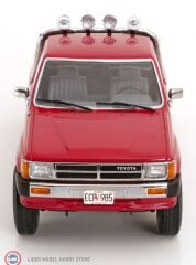 1:18 KK Scale 1985 Toyota Hilux Truck Xtra Cab 4x4