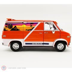 1:18 1976 Chevrolet G-series Van Good Times Machine