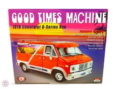1:18 1976 Chevrolet G-series Van Good Times Machine