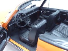 1:18 1970 Peugeot 504 Cabriolet