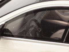 1:18 2017 Mercedes Benz AMG E 63 S 4MATIC Edition