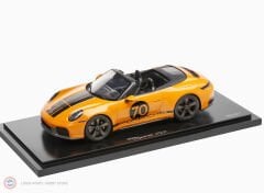 1:18 Spark 2025 PORSCHE 911 Spirit 70 Signal Orange