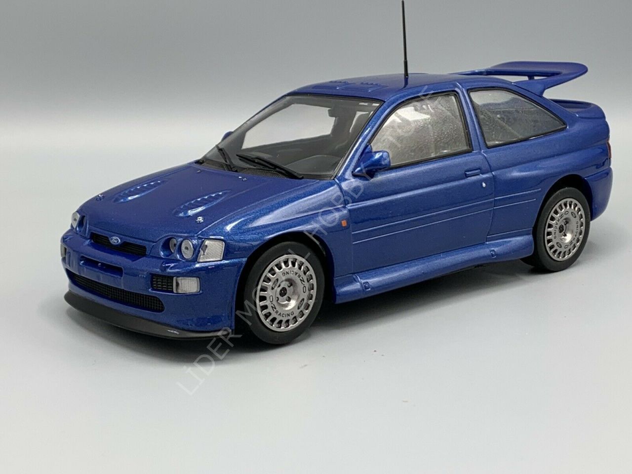 1:24 1993 Ford Escort RS Cosworth