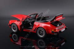 1:18 1987 Porsche 911 Turbo Cabriolet