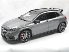 1:18 2016 Mercedes Benz AMG GLA 45