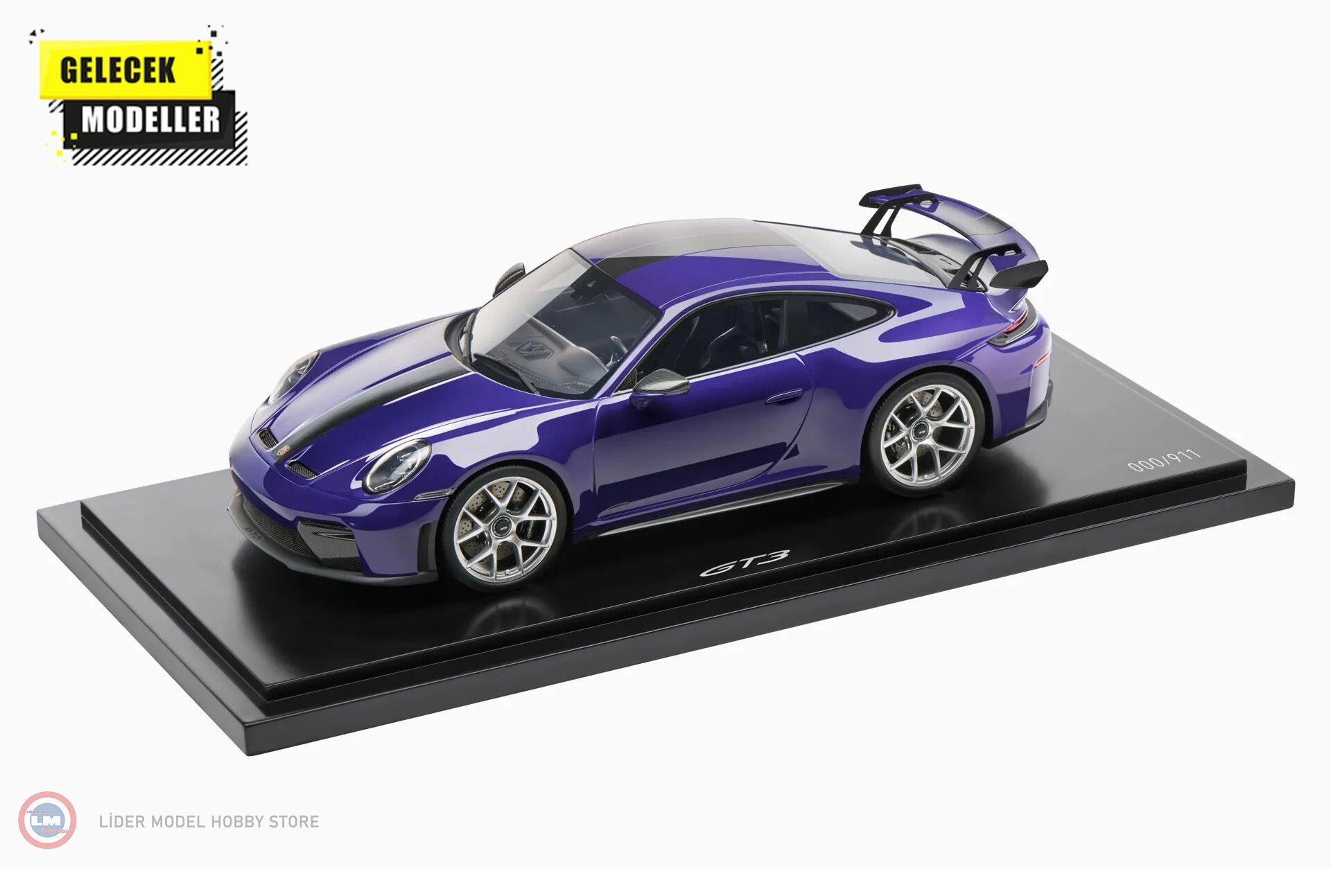 1:18 Spark 2024 PORSCHE 911 GT3 (992.2) Ultraviolet
