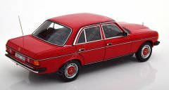 1:18 1982 Mercedes Benz E Class 200 W123