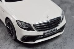 1:18 2016 Mercedes Benz S Class S63 AMG Mopf Lang