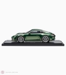 1:18 Spark 2024 PORSCHE 911 GT3 with Touring Package (992.2) Oak Green Neo