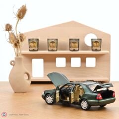 1:18 Norev 1993 Mercedes Benz C Class W202 Vert Malachite