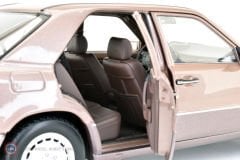 1:18 1989 Mercedes Benz E Class 230 E W124 - Rosewood