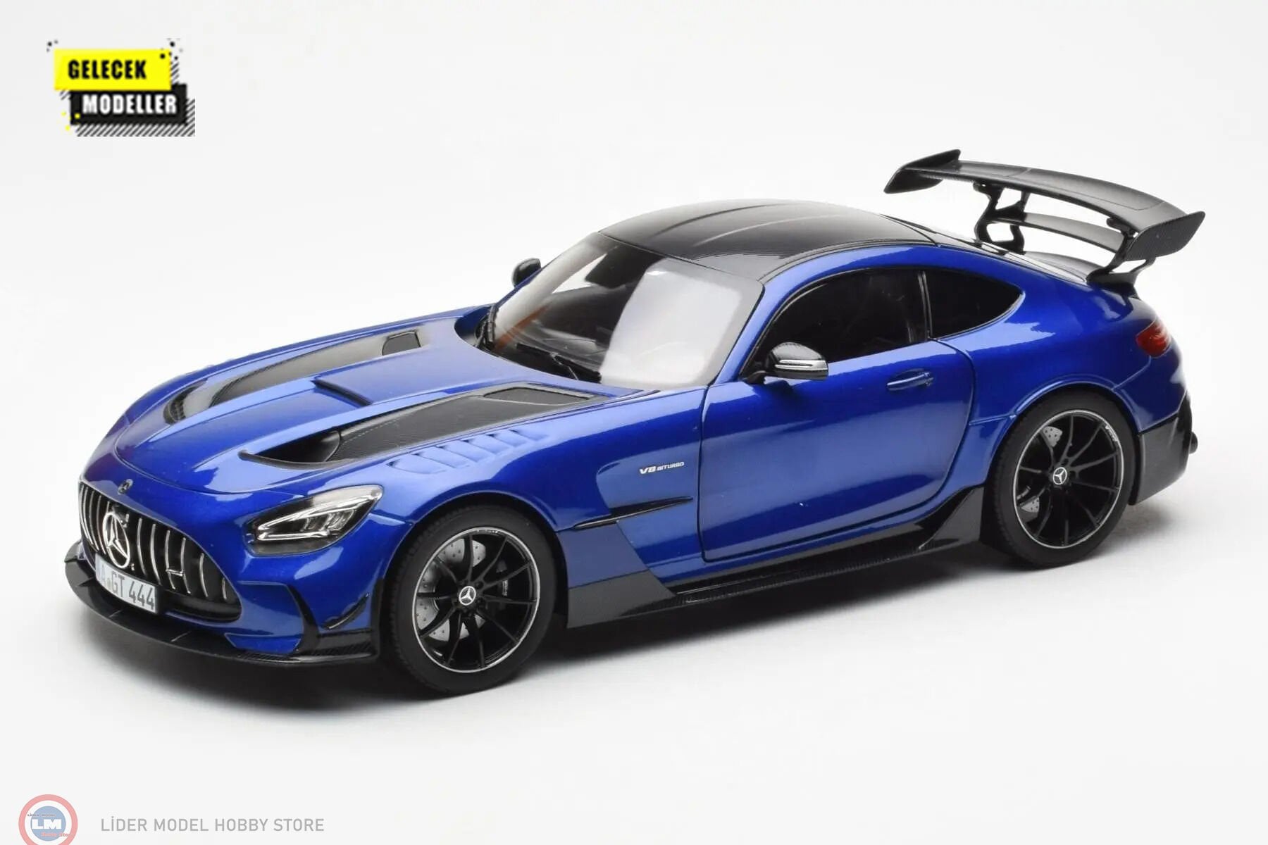 1:18 Norev 2021 Mercedes Benz AMG GT Black Series Noire