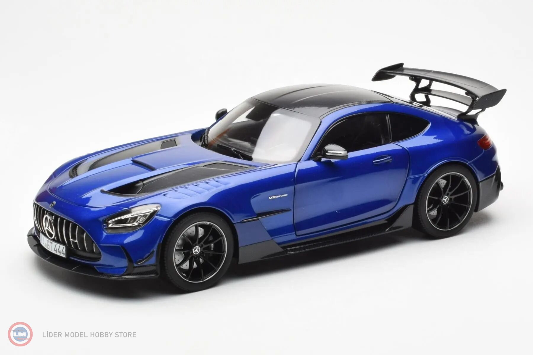 1:18 Norev 2021 Mercedes Benz AMG GT Black Series Noire