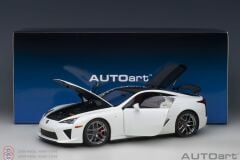 1:18 AUTOART Lexus LFA (Whitest WhiteCarbon)