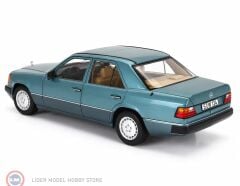1:18 1989 Mercedes Benz E Class 230 E W124 - Beryl Blue