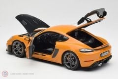 1:18 Norev 2023 Porsche Cayman GT4 RS Weissach Pack