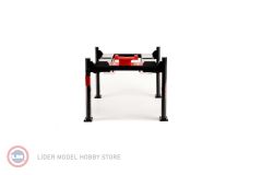 1:18 Dört Ayaklı Lift, Holley Performance