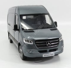 1:18 2018 Mercedes Benz Sprinter Van Kastenwagen