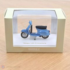 1:18 Norev 1968 Vespa 125 Primavera Motosiklet