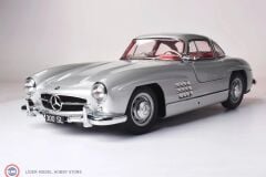 1:8 IXO KİT 1955 Mercedes Benz 300 SL Gullwing W198- silver