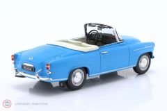 1:24 WhiteBox 1959 Skoda Felicia Cabriolet