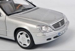1:18 1999 Mercedes Benz S Class S600 V12 W220