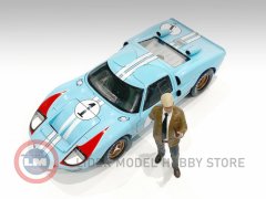 1:18 Race Day Figure III 76297