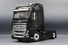 1:18 2018 Volvo FH16 XL Cab