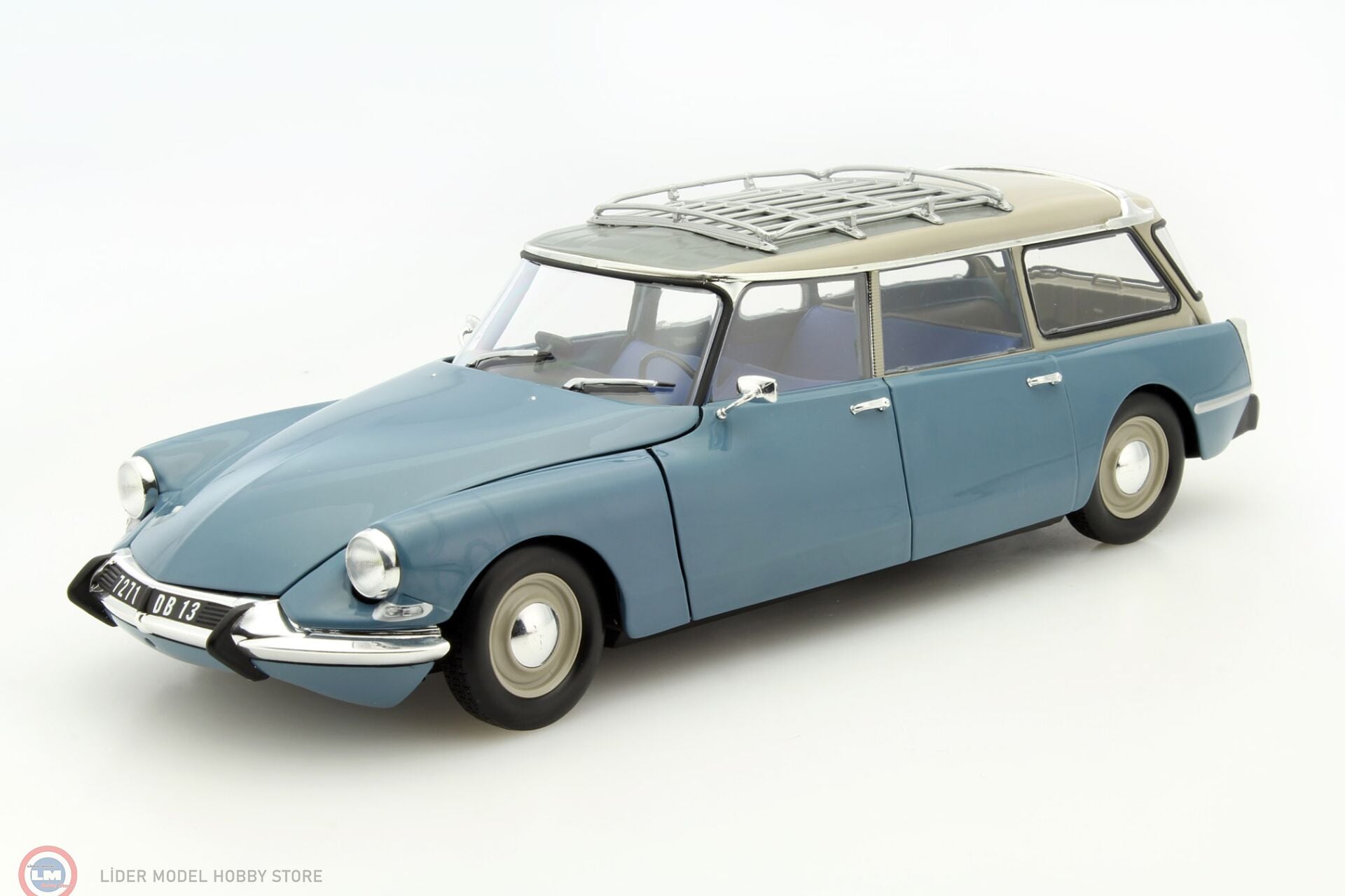 KUSURLU 1:18 NOREV 1967 Citreon ID 19 Break Hard Top