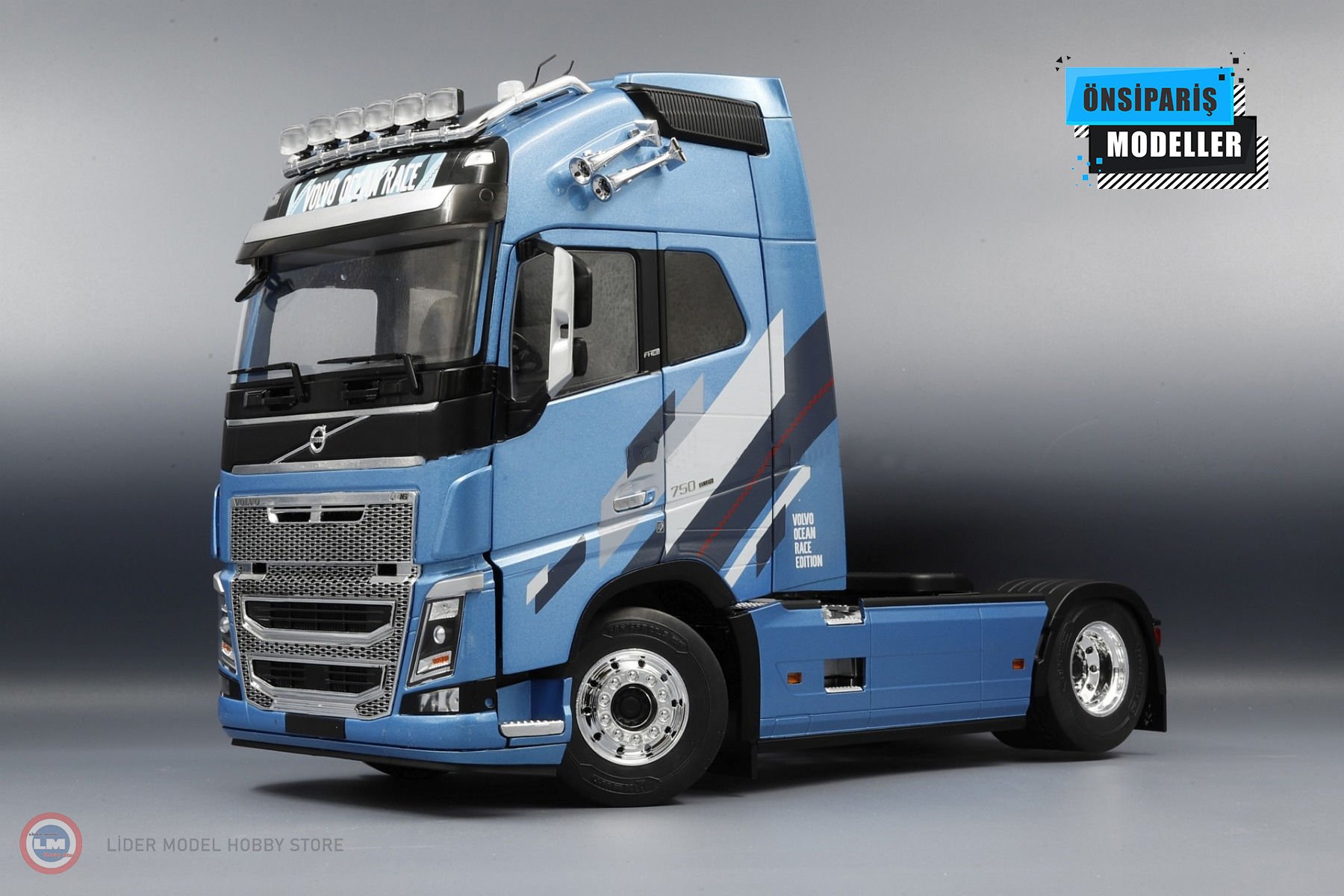 1:18 2018 Volvo FH16 XL Cab PCL30206 (Metalik Açık Mavi)
